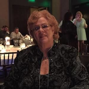 Meet your Posher, Denise